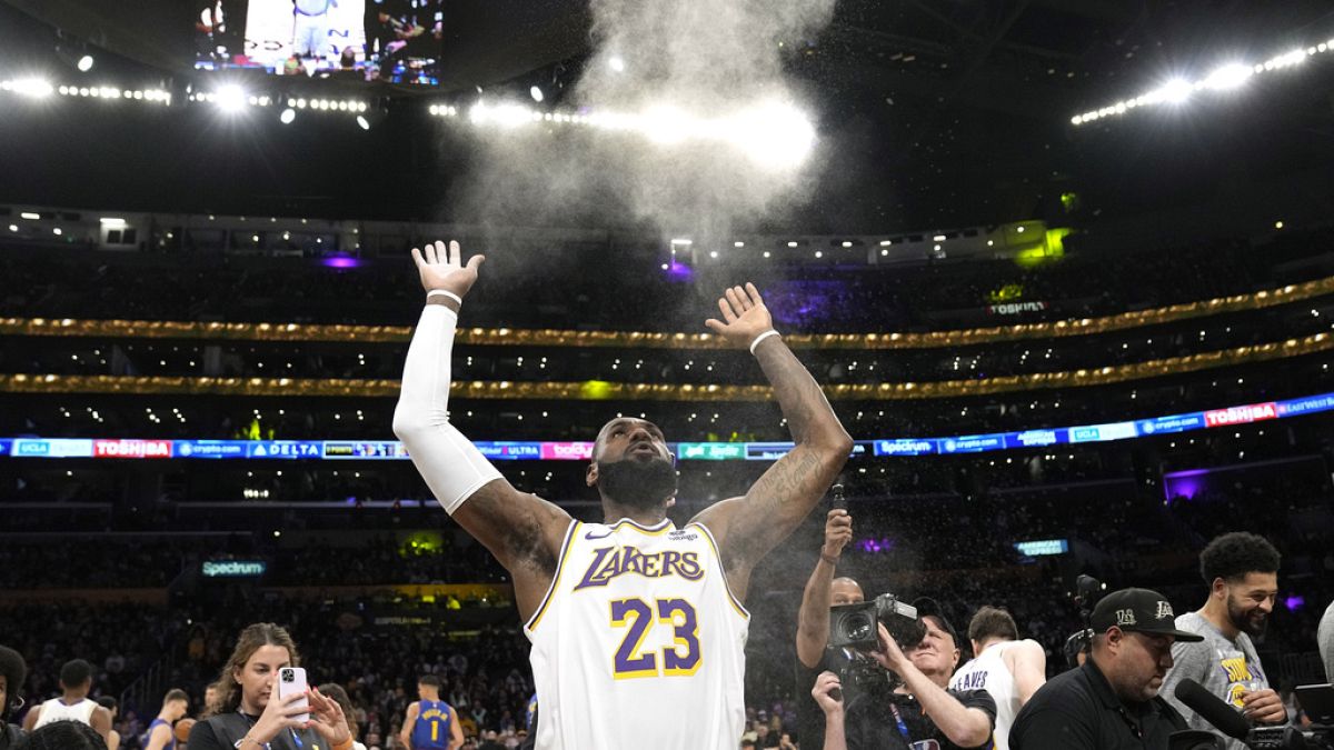 40.000 puan barajını aşan LeBron James, NBA tarihine geçti