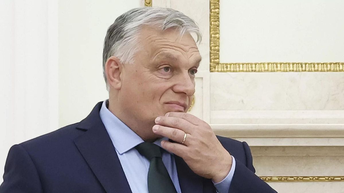Brüksel, Macaristan'dan Ruslar ve Belaruslulara yönelik vize kolaylığına ilişkin açıklama bekliyor