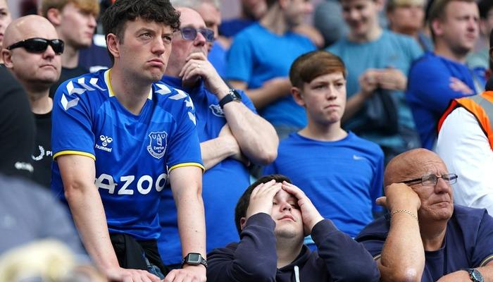 Premier Lig'in tarihi kulübü Everton'dan penaltıdan 2 puan silindi!  İngiltere Premier Ligi'nde 1 sıra kaybettiler
