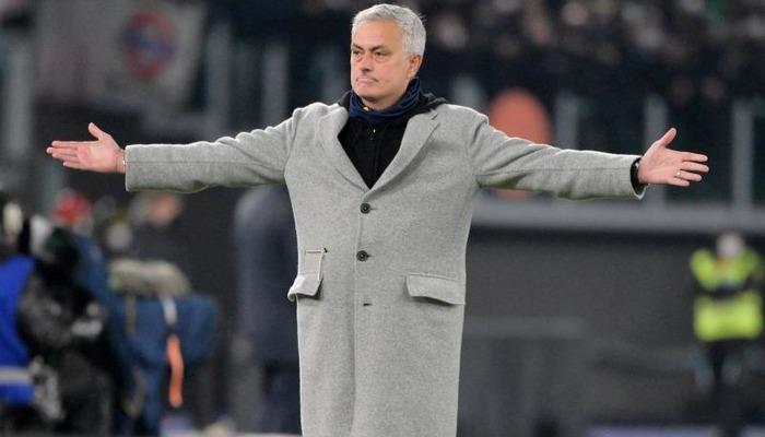 Mourinho'nun F.Bahçe maçı!  Artık Ali Koç taşındı, ilk teklif geldi bile... F.Bahçe