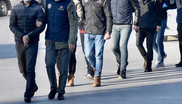 Bakan Yerlikaya duyurdu!  Göçmen kaçakçılığını organize eden 40 kişi yakalandı