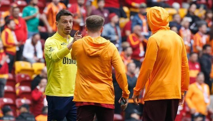 Yaşanan derbinin ardından hapis cezası istendi! Mert Hakan Yandaş (Fenerbahçe) paylaştı