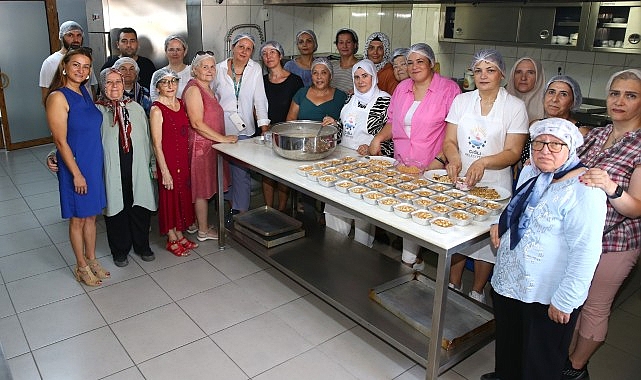 Çiğli kadınları Aşure seminerinde buluştu - GÜNDEM