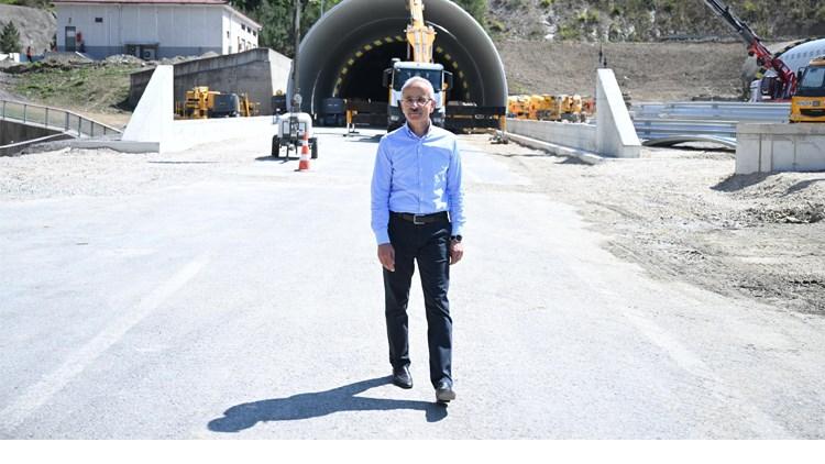 Bakan Uraloğlu açıkladı: Bolu dağı tünelindeki çalışmalar 10 gün erken tamamlanacak